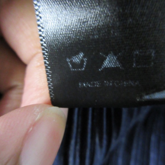 Anthropologie Sunday in Brooklyn Pleated Maxi Dress L Blue Off Shoulder 408 - Picture 3 of 8